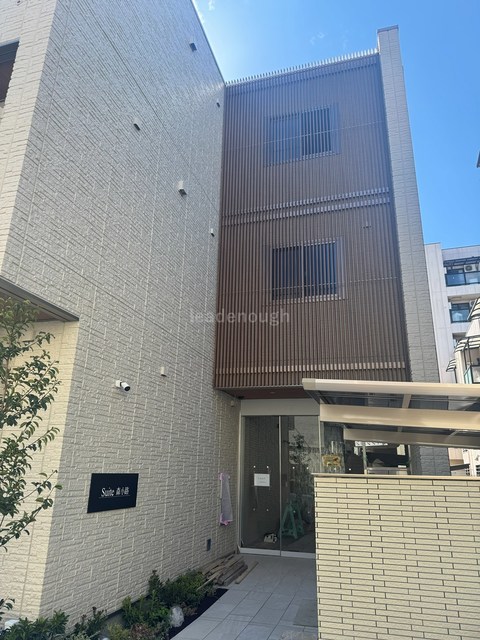 シャーメゾン スイート森小路の外観写真
