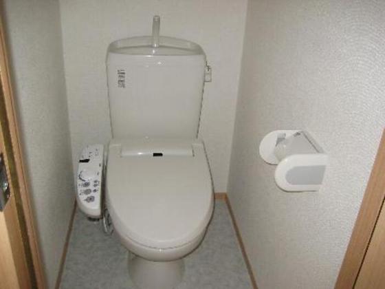 ブルートップ C棟のトイレ写真