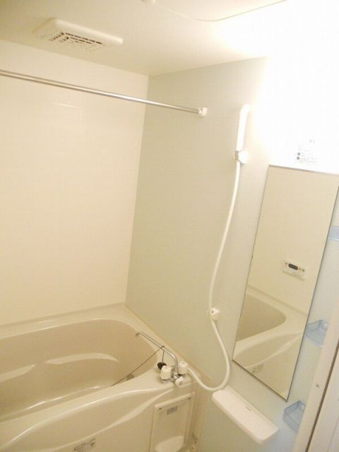 メリディオ静波の風呂写真
