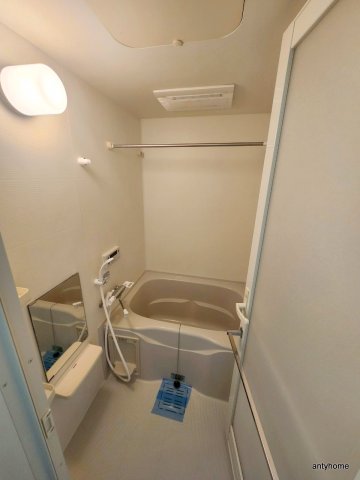 エヴァステージ梅田WESTの風呂写真