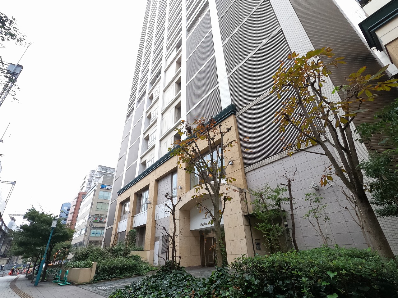 京王線 府中駅 徒歩1分 築22年
