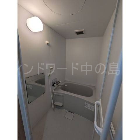バス・シャワールーム　詳細は、ウィンドワード中の島店までご相談下さい。