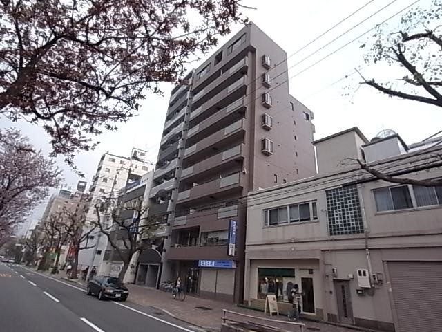 建物外観　タイル貼りの外観