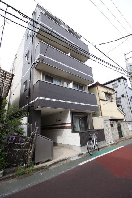 建物外観　女性に人気のオートロックマンション