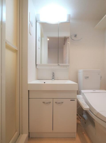 洗面設備　別部屋参考写真