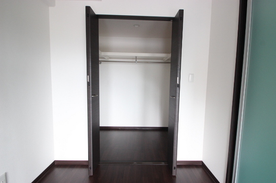 収納　※別部屋の写真です