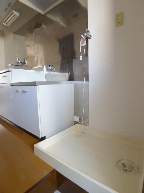 その他設備　洗濯機置場