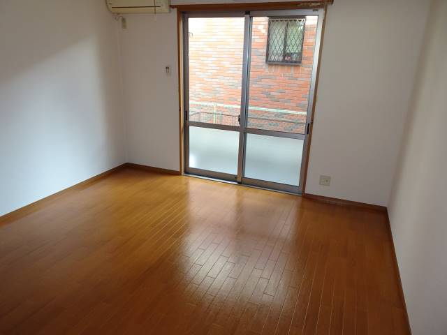 居室・リビング　居室