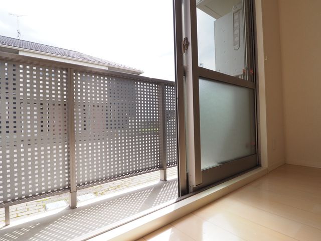 バルコニー　南向きのバルコニー