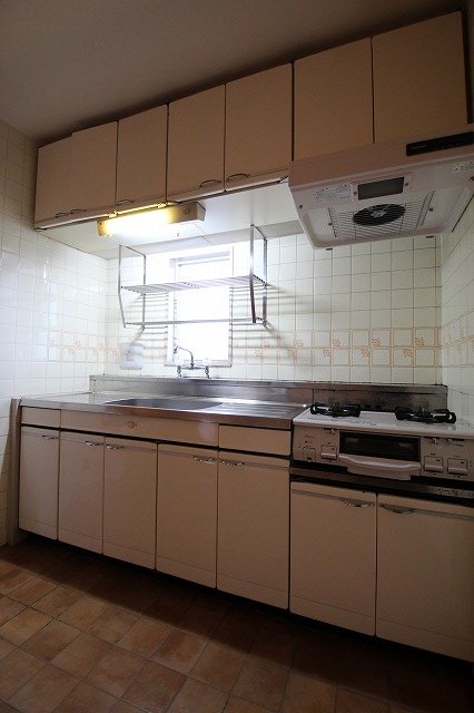 バルコニー　同物件別室