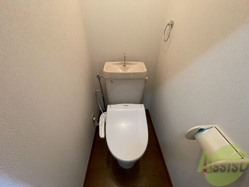 トイレ　トイレスペースも問題なく使用出来そうですね。