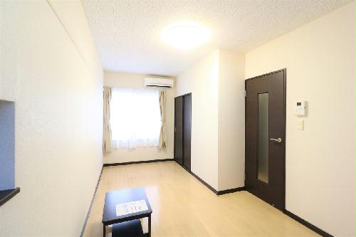 居室・リビング　設備・仕様は号室により異なる為、現況を優先致します。