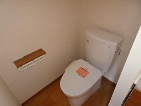 トイレ　シャワー付トイレ