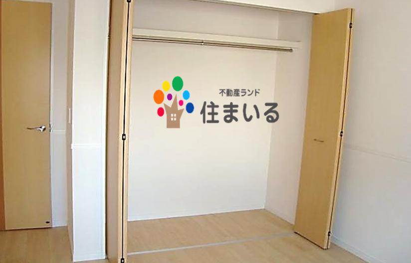 コンビニ　ローソン大高インター南店（コンビニ）まで402m