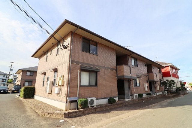 【リビングタウン小森野 弐番館の建物外観】