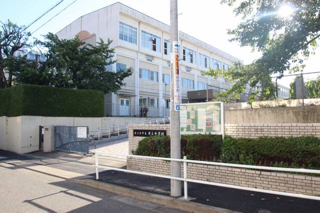 中学校　名古屋市立円上中学校（中学校）まで350m