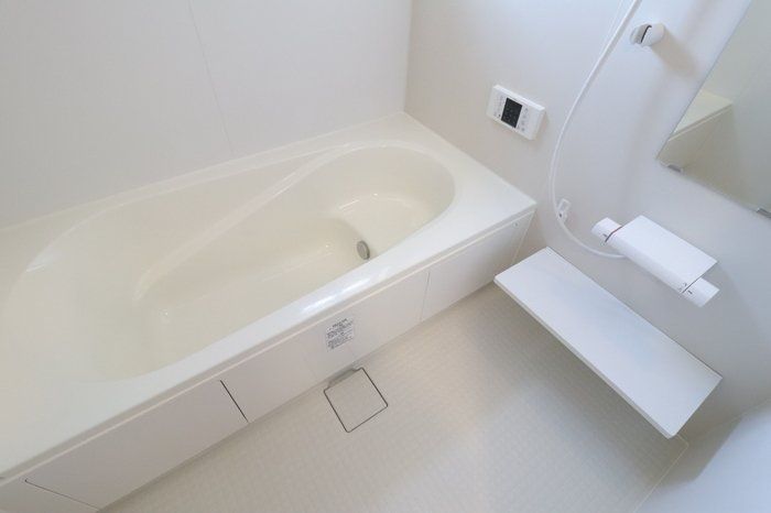 バス・シャワールーム　★追い炊き給湯付き一坪風呂です★