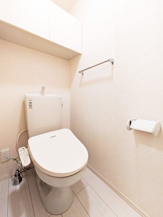 トイレ　★温水洗浄便座です★