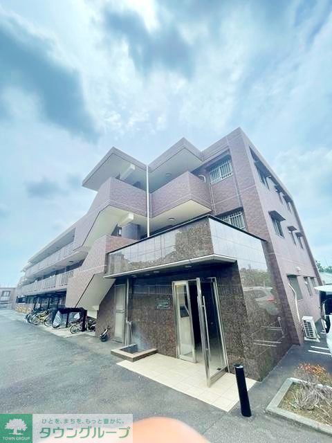 横浜市戸塚区平戸のマンションの建物外観