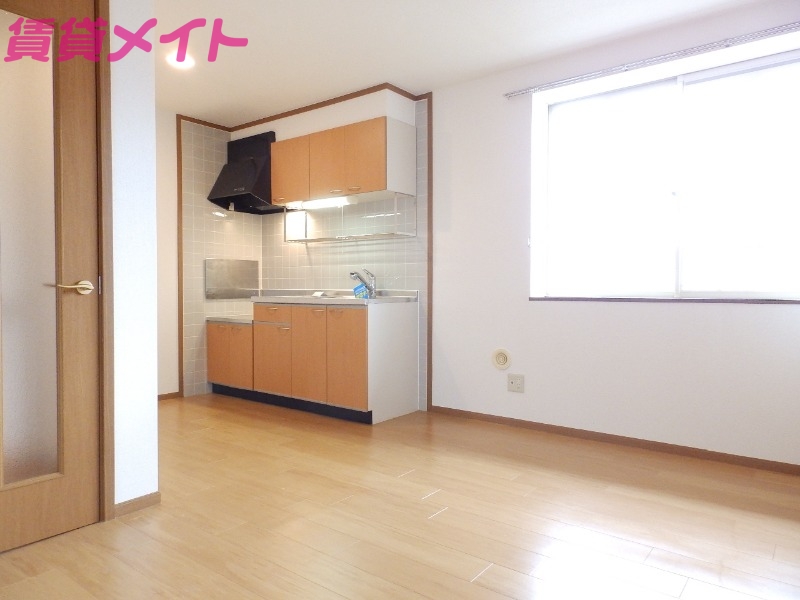 居室・リビング　同タイプの部屋写真です