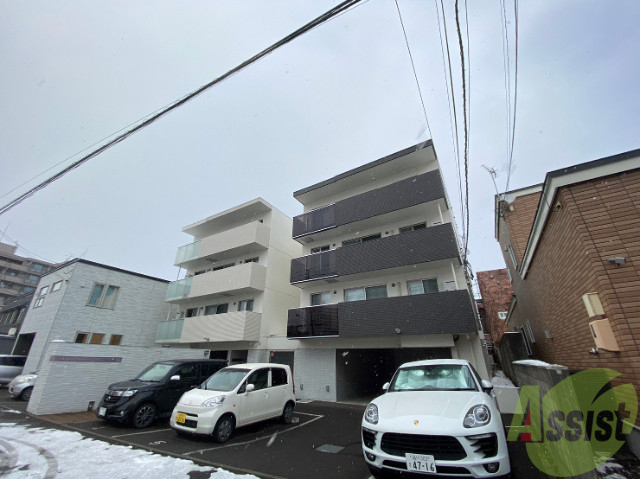 建物外観　札幌市中央区南８「ＡＳＡＨＩＹＡＭＡＣＩＴＹ．ＳＴＥＬＬＡ」