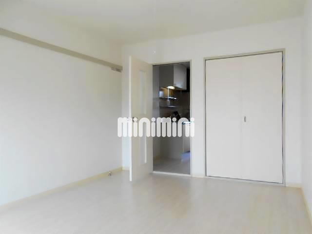 居室・リビング　明るい雰囲気のお部屋です