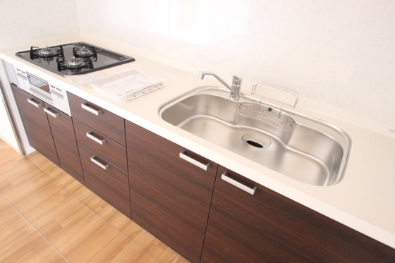 キッチン　※別部屋の写真です