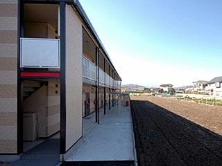 玄関　備品や設備仕様は号室等により異なります現地をご確認下さい。