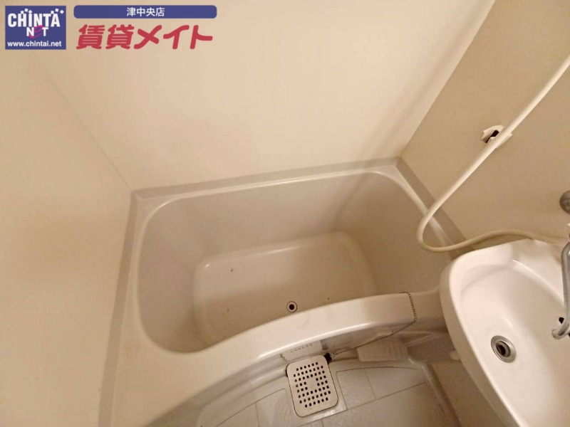 バス・シャワールーム　同物件別室写真