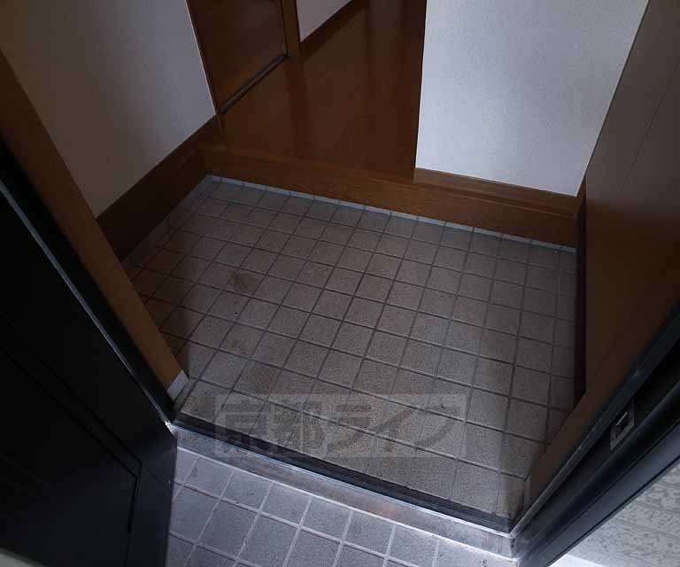 玄関　広い玄関です・