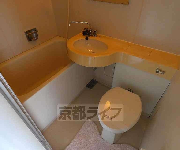 バス・シャワールーム　ユニットバスです。