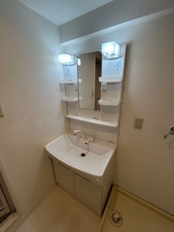 洗面設備　忙しい朝には欠かせない洗面所です