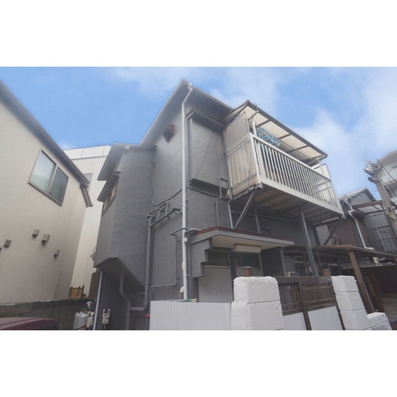 建物外観　南東向き日当り良好