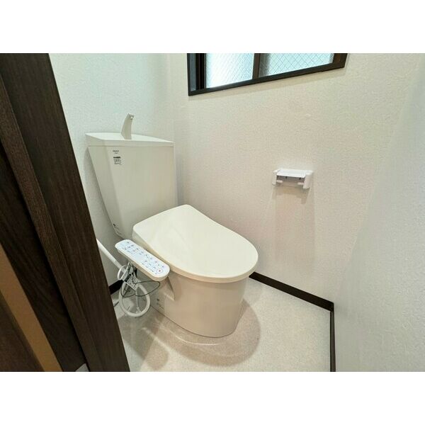 トイレ　別室の参考写真です。※現況優先