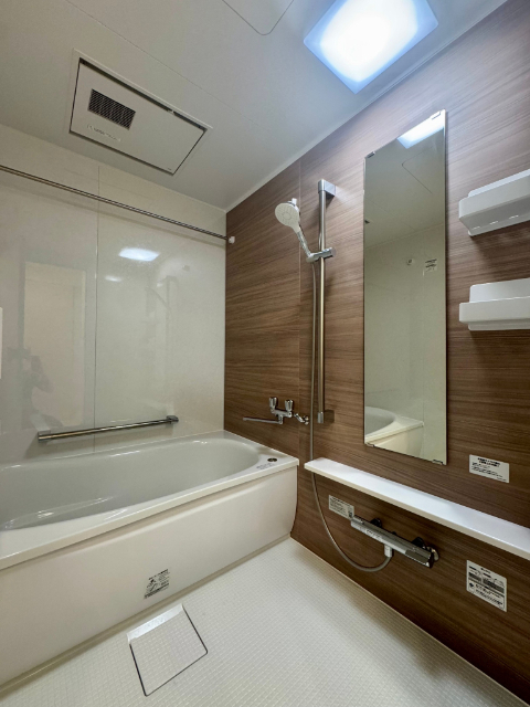 バス・シャワールーム