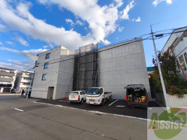建物外観　札幌市中央区南二十三条西「ＡＹＡ２３」