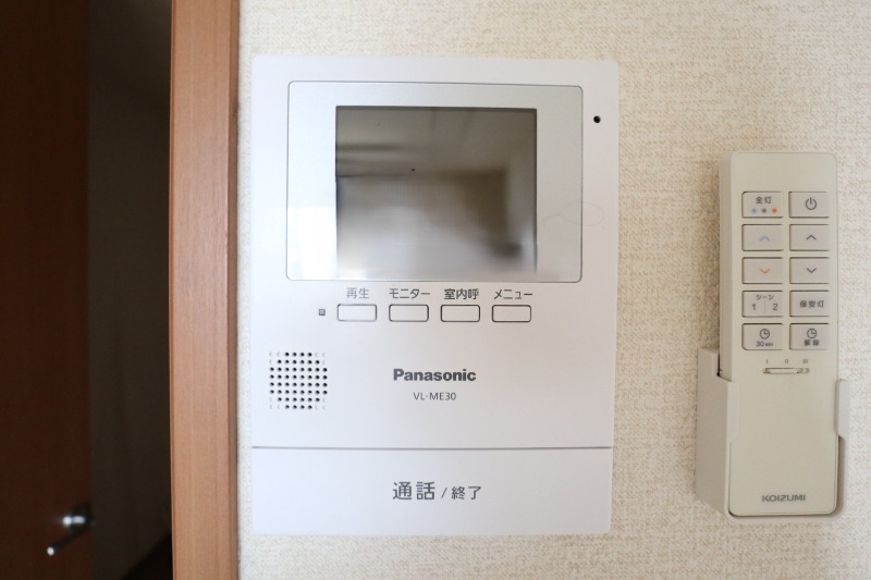 セキュリティ　玄関