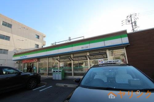 コンビニ　ファミリーマート　菊井一丁目店（コンビニ）まで105m