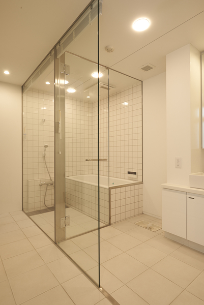 バス・シャワールーム　バス