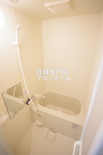 バス・シャワールーム　清潔なお風呂です！