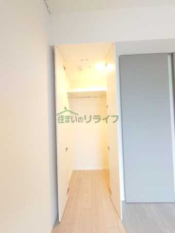 収納　プライムメゾン湯島