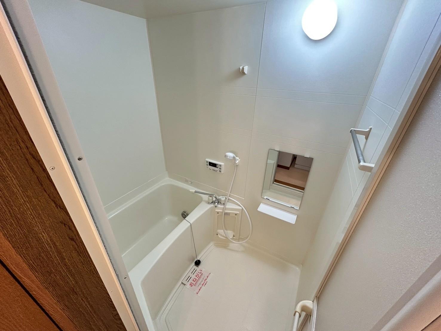 バス・シャワールーム　浴室