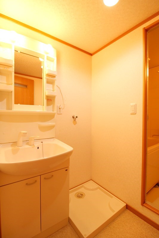 洗面設備　※別部屋参考画像