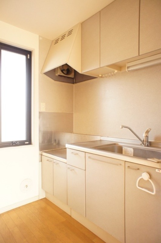 キッチン　図面と現状に相違がある場合には現状を優先