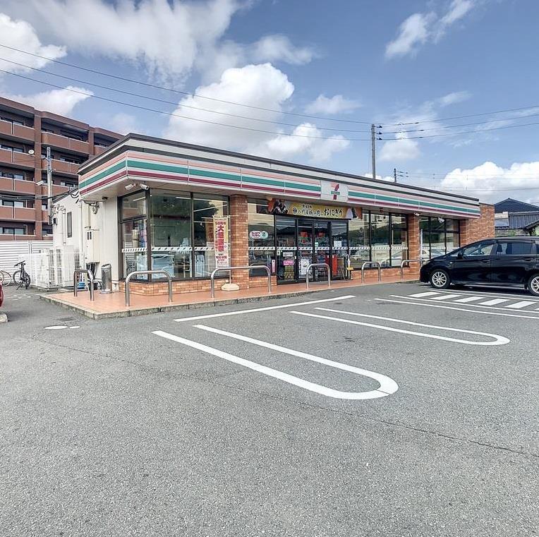 コンビニ　セブンイレブン山口今井町店（コンビニ）まで405m