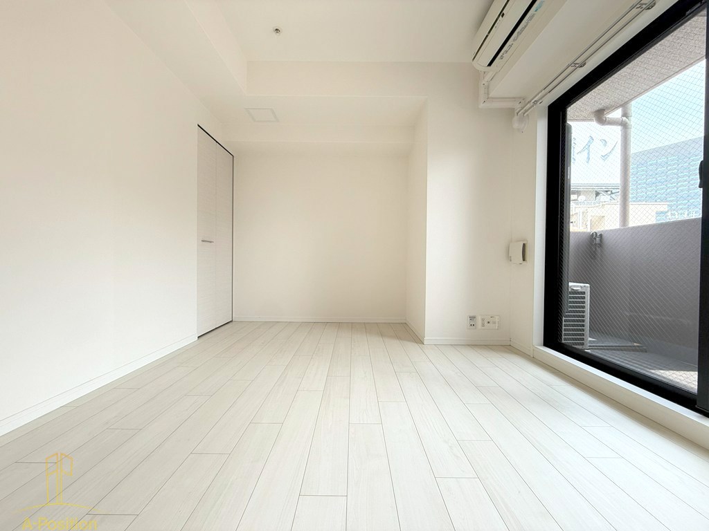 居室・リビング　S-RESIDENCE難波Briller