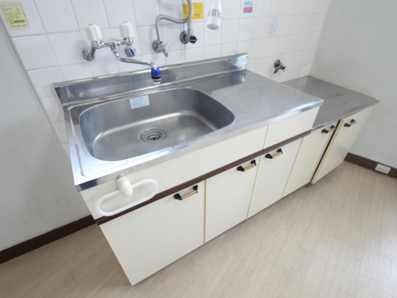 キッチン　※別の部屋の写真です。