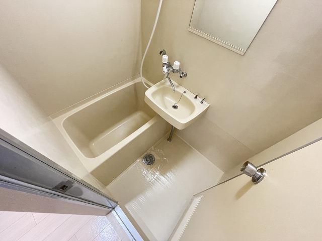 バス・シャワールーム　浴室