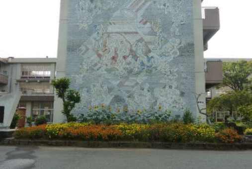 小学校　沼津市立大岡南小学校（小学校）まで742m