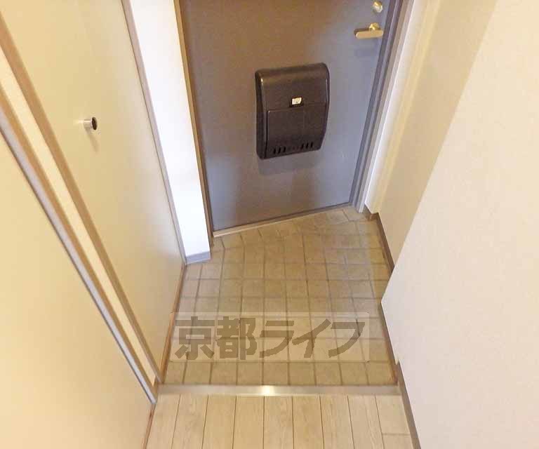 玄関　お洒落な雰囲気の玄関です。